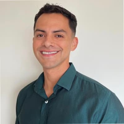 Profile photo of Jaxon	, Architecture tutor at Wiingy 