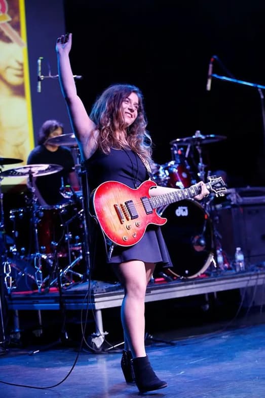 Profile photo of Jess, Guitar tutor at Wiingy 