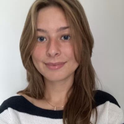 Profile photo of Juno, Physics tutor at Wiingy 