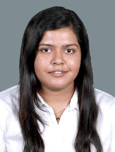 Profile photo of Kanak, English tutor at Wiingy 