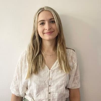 Profile photo of Karen, AP tutor at Wiingy 