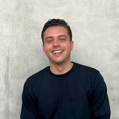 Profile photo of Kenneth, Piano tutor at Wiingy