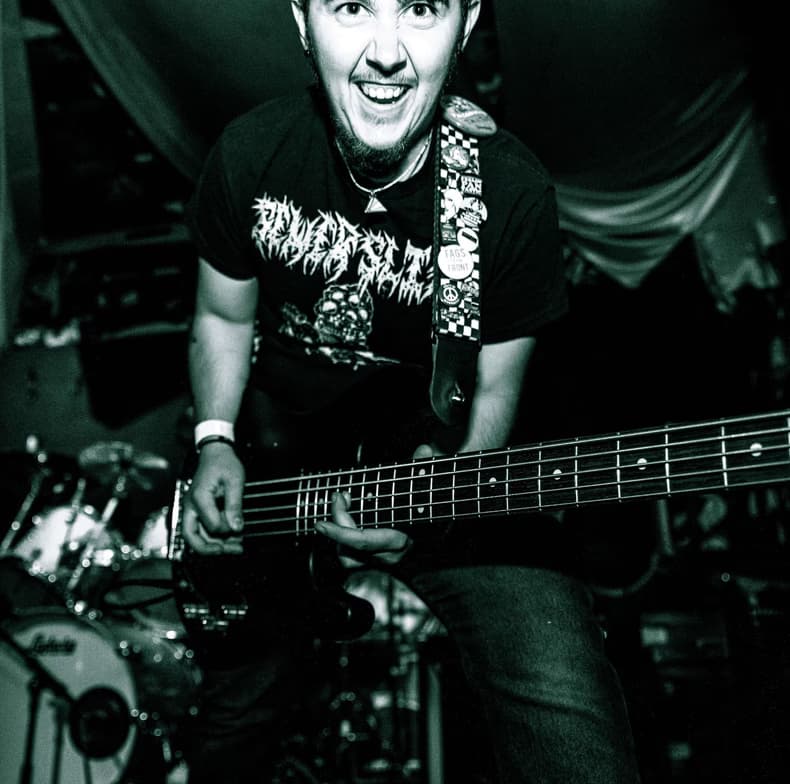 Profile photo of Em, Violin tutor at Wiingy 