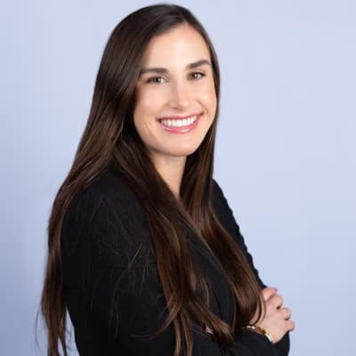 Profile photo of Kira	, Chemistry tutor at Wiingy 