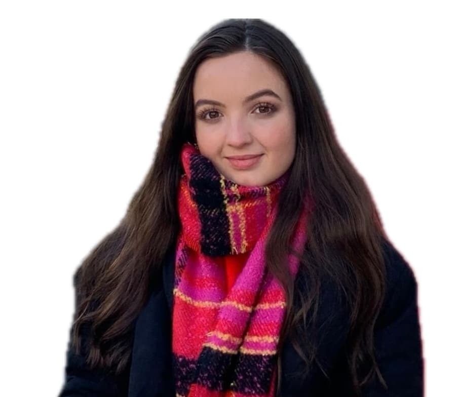 Profile photo of Kitty, English tutor at Wiingy 