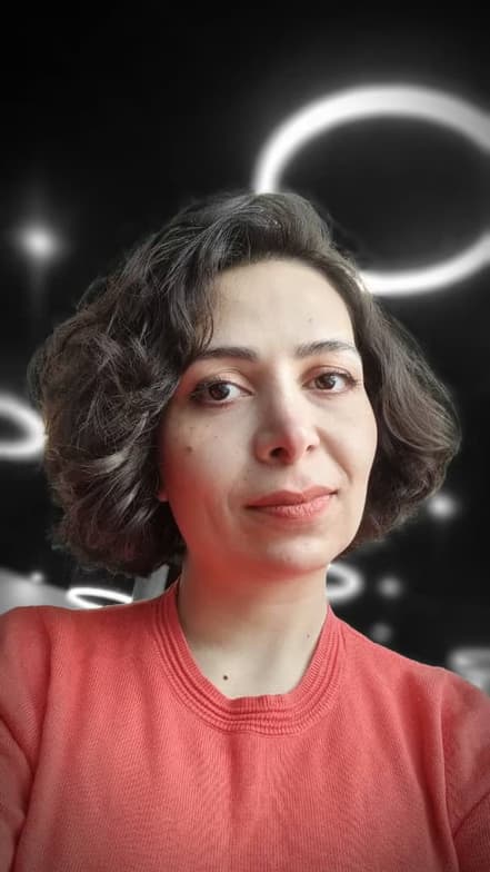 Profile photo of Leila, ESL tutor at Wiingy 