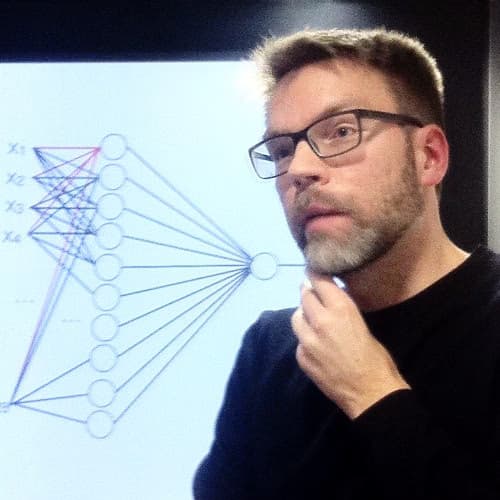 Profile photo of Leo, Data Science tutor at Wiingy 