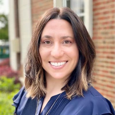 Profile photo of Lia, Architecture tutor at Wiingy 