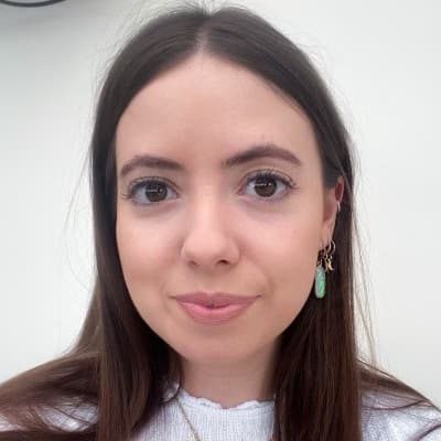 Profile photo of Lilia, Singing tutor at Wiingy 