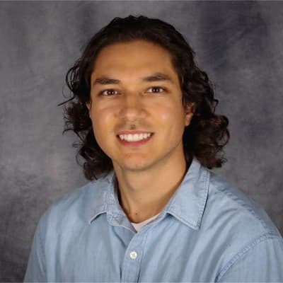 Profile photo of Lillian	, AP tutor at Wiingy 