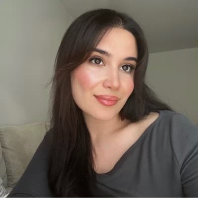 Profile photo of Liora, Violin tutor at Wiingy