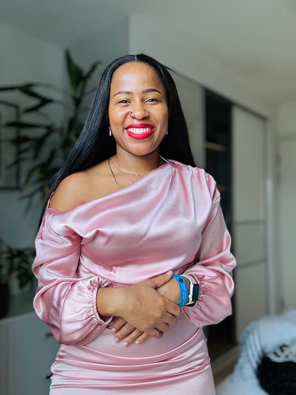 Profile photo of Litlhare, ESL tutor at Wiingy 