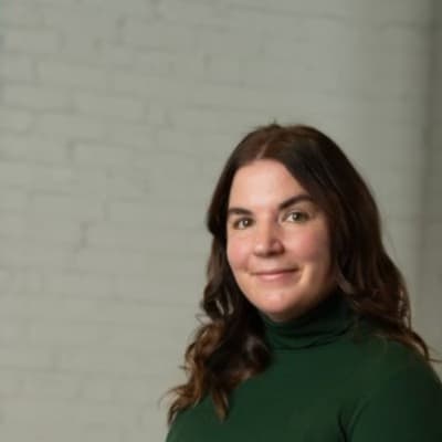 Profile photo of Lorelei, Engineering tutor at Wiingy