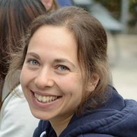 Profile photo of Luna, Computer Science tutor at Wiingy 