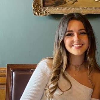 Profile photo of Lyra, Engineering tutor at Wiingy