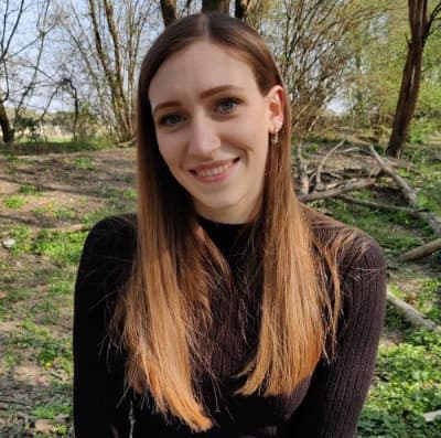 Profile photo of Lyra, Economics tutor at Wiingy