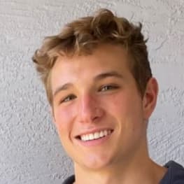 Profile photo of Lysander, Chemistry tutor at Wiingy 