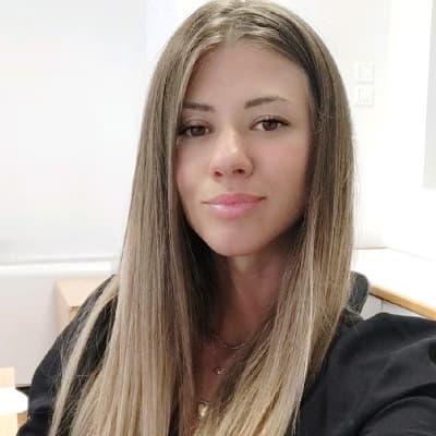 Profile photo of Maia, AP tutor at Wiingy 