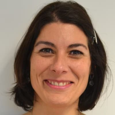 Profile photo of Maisie, Mathematics tutor at Wiingy 