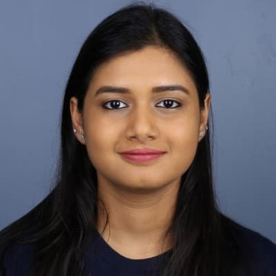 Profile photo of Mala, Hindi tutor at Wiingy