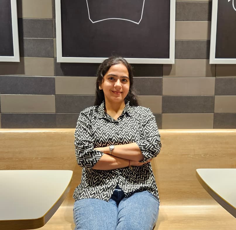 Travel snapshot of Mansi during a trip 