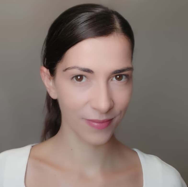 Profile photo of Maria, English tutor at Wiingy 