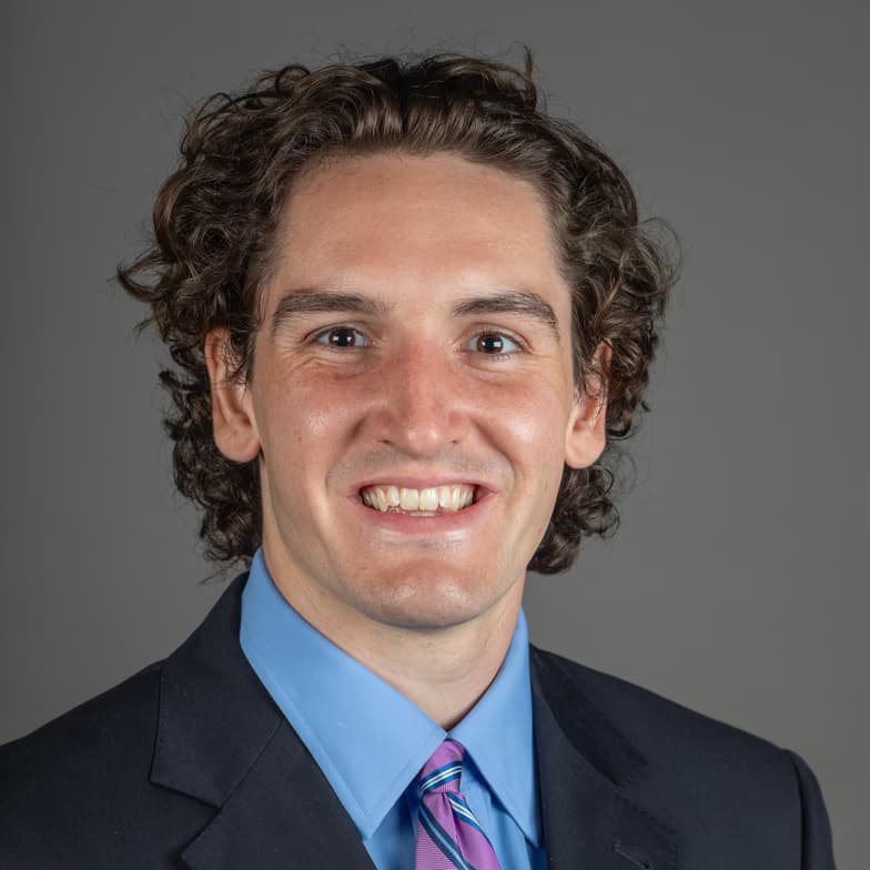 Profile photo of Mark, English tutor at Wiingy 