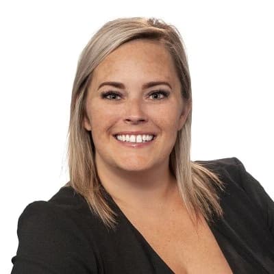 Profile photo of Mia, Computer Science tutor at Wiingy