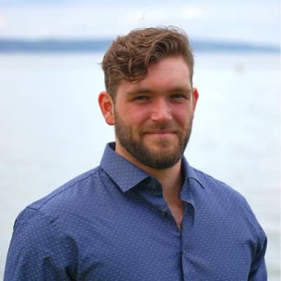 Profile photo of Mia, AP tutor at Wiingy 