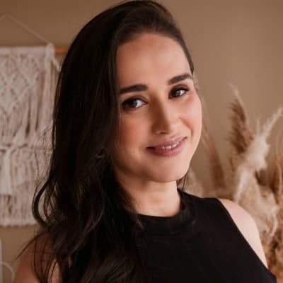 Profile photo of Mia, NAPLAN tutor at Wiingy 