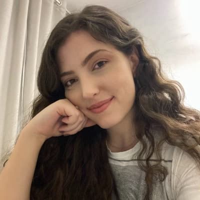 Profile photo of Mia, Computer Science tutor at Wiingy 