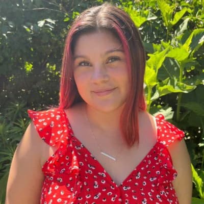 Profile photo of Zenobia, AP tutor at Wiingy 