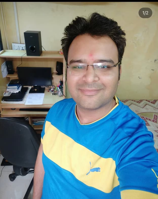 Profile photo of Nitin, Chemistry tutor at Wiingy 