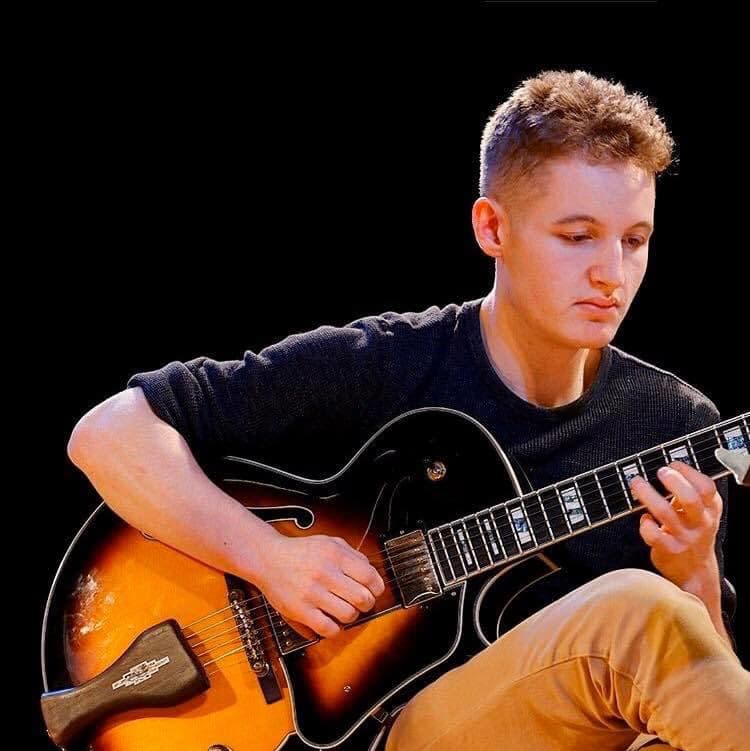 Profile photo of Jacob, Guitar tutor at Wiingy 