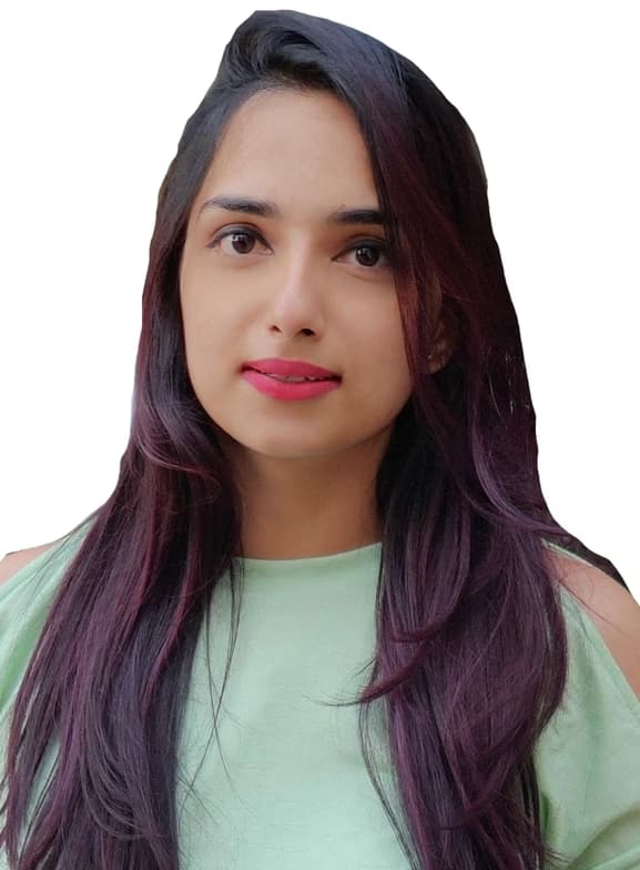 Profile photo of namitha, Yoga tutor at Wiingy