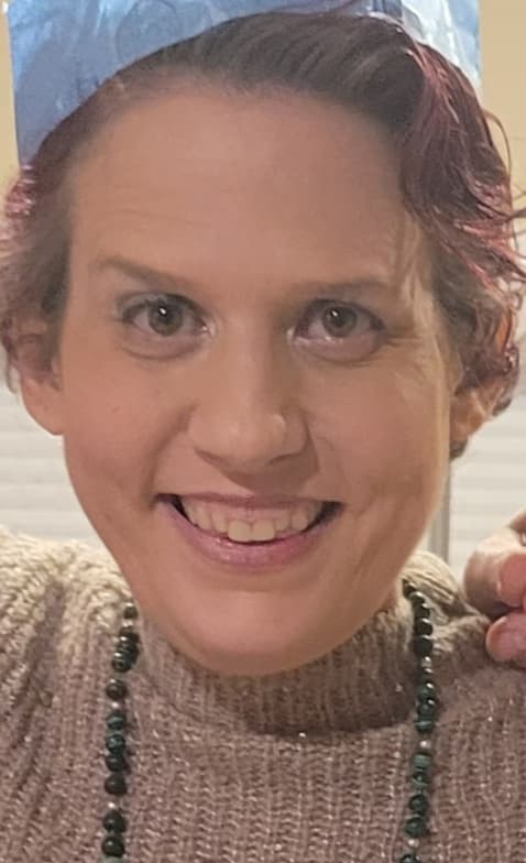 Profile photo of Nathalie, English tutor at Wiingy 