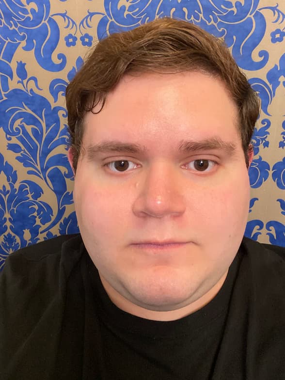 Profile photo of Carlo, Singing tutor at Wiingy 