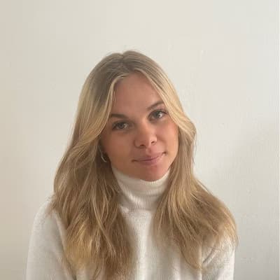 Profile photo of Nia, Computer Science tutor at Wiingy 