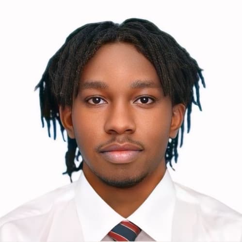 Profile photo of Nicholas, English tutor at Wiingy 