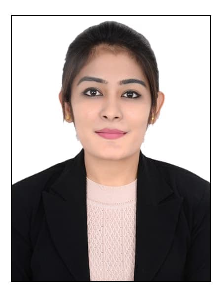 Profile photo of NIDHI , English tutor at Wiingy 