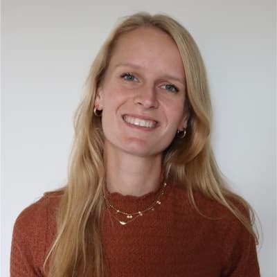 Profile photo of Nina, Science tutor at Wiingy 