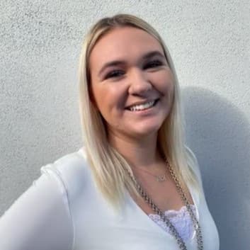 Profile photo of Nina, Mathematics tutor at Wiingy 