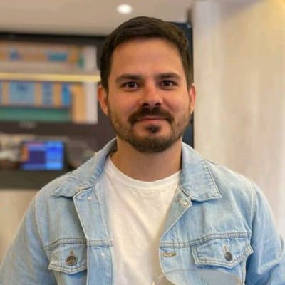 Profile photo of Noah, AP tutor at Wiingy 