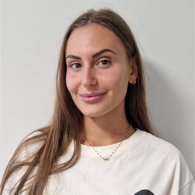 Profile photo of Nora, Computer Science tutor at Wiingy 