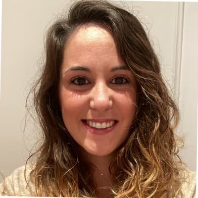 Profile photo of Nora, Computer Science tutor at Wiingy