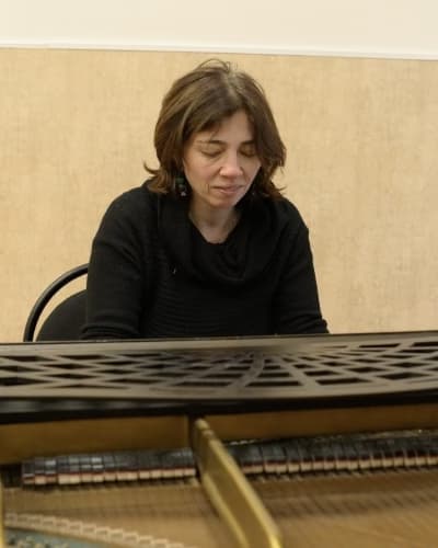 Profile photo of Anna, Music tutor at Wiingy 