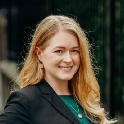 Profile photo of Olive, Architecture tutor at Wiingy 