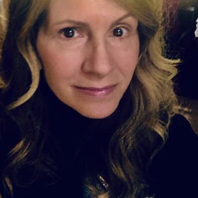 Profile photo of Ophelia, Mathematics tutor at Wiingy 