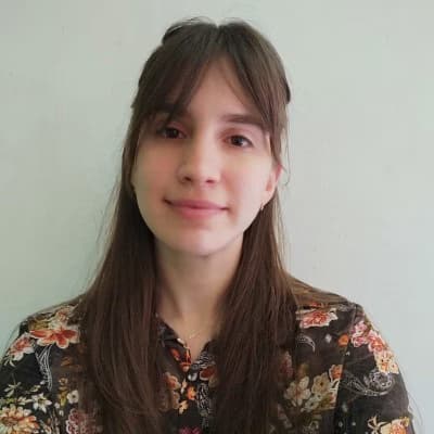 Profile photo of Ophelia, Engineering tutor at Wiingy 