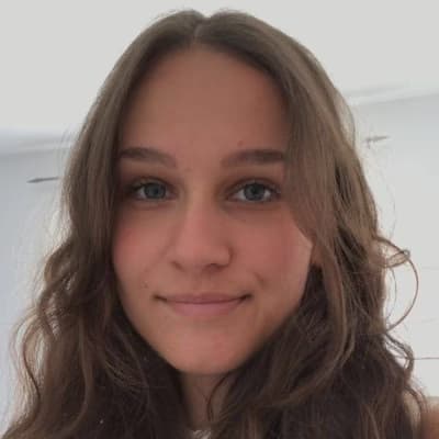 Profile photo of Paige	, AP tutor at Wiingy 